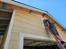 Best Custom Trim and Detailing for Siding  in Brewster, WA